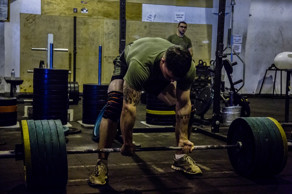 Getting Gains: SPMAGF-CR-CC Marines Compete for Weightlifting Title