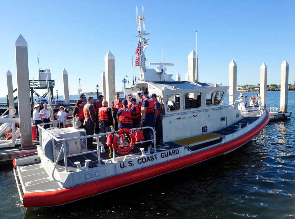 Coast Guard Station St. Petersburg receives service's final response boat