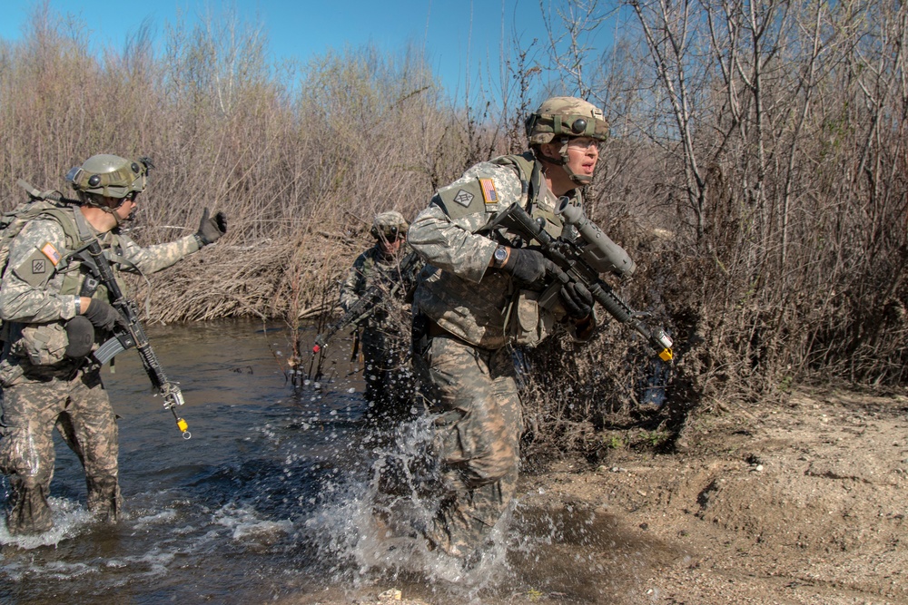 Combat engineers attack training