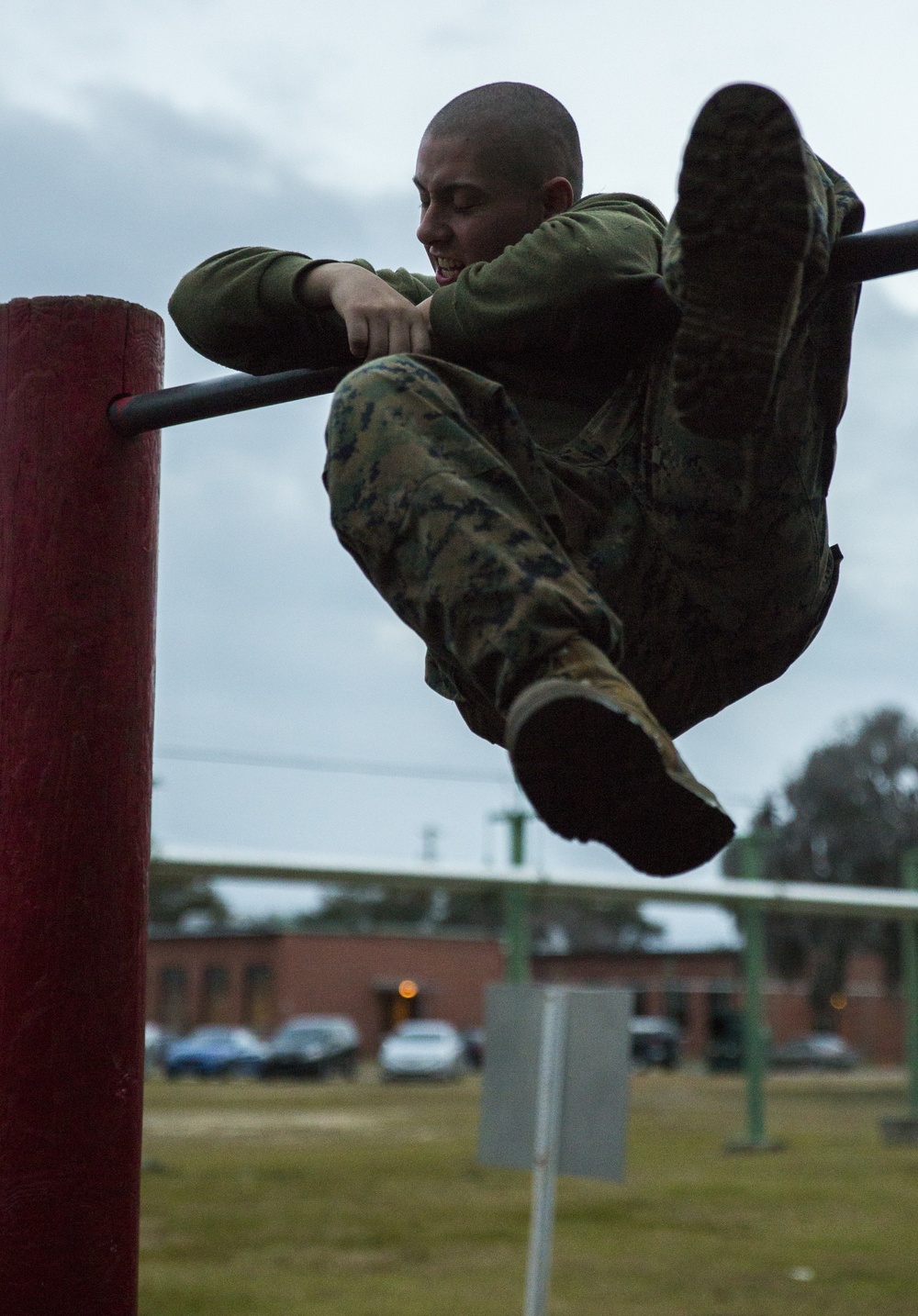 Marine recruits test strength, balance on Parris Island obstacle course