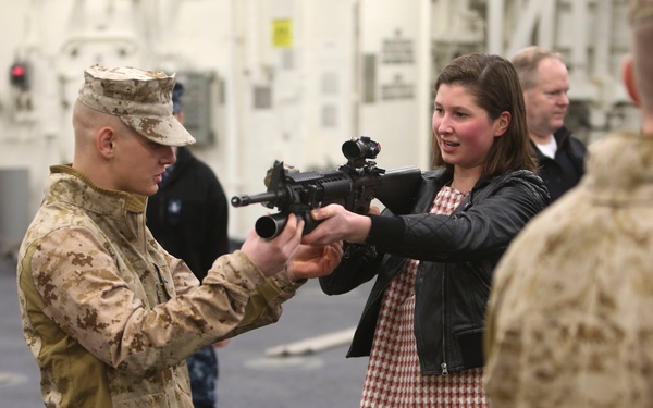 Marines showcase vehicles, weapons to Boston public