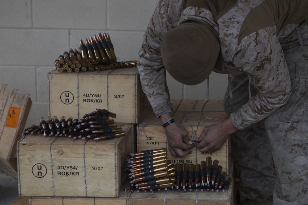 2D Transportation Support Battalion Marines practice machine gun proficiency