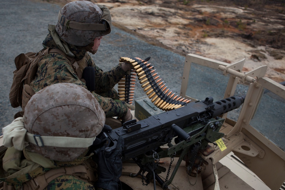 2D Transportation Support Battalion Marines practice machine gun proficiency