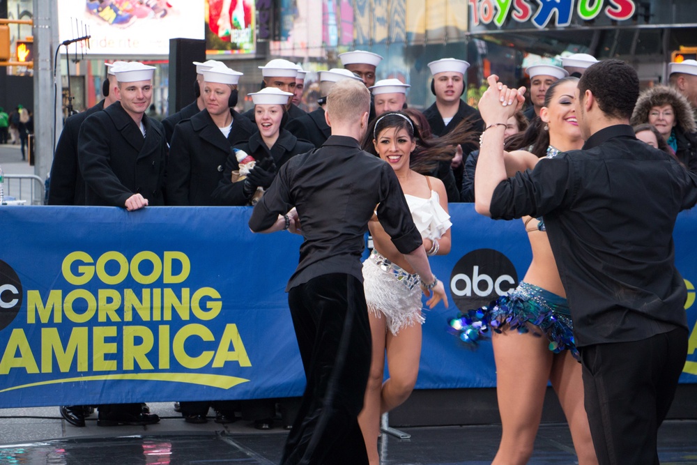 US Navy Ceremonial Guard visits 'Good Morning America'