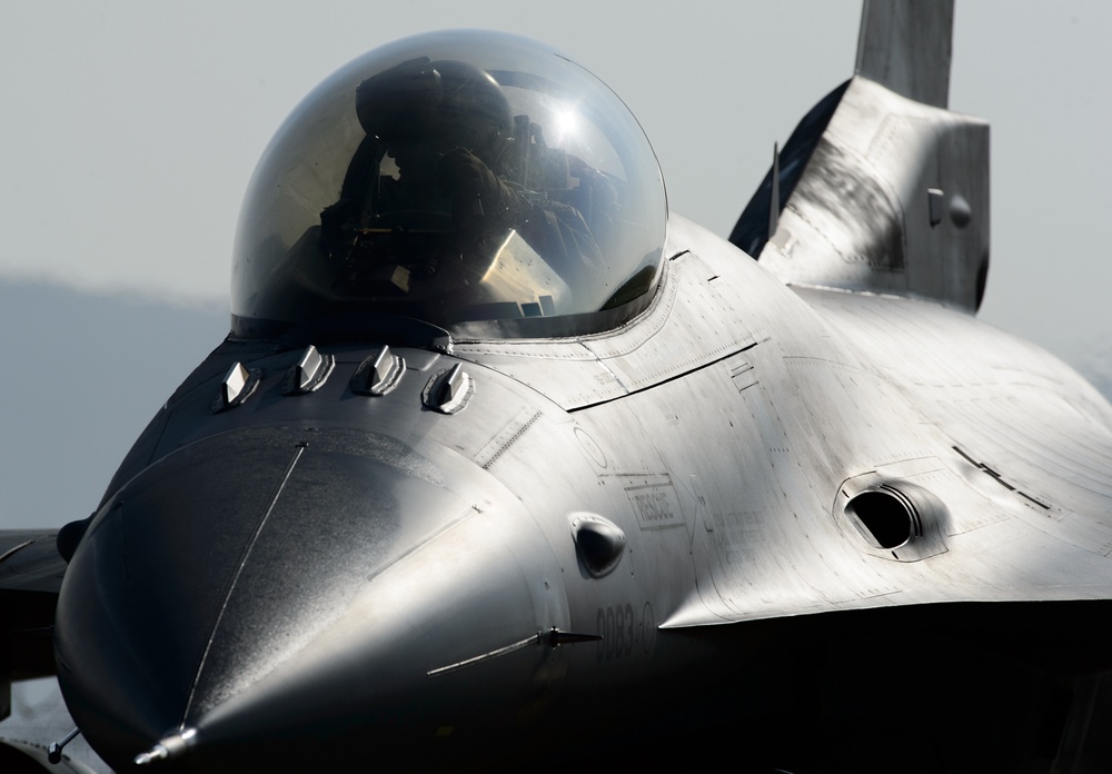 USAFE, Romanian Airmen kick off Dacian Warhawk
