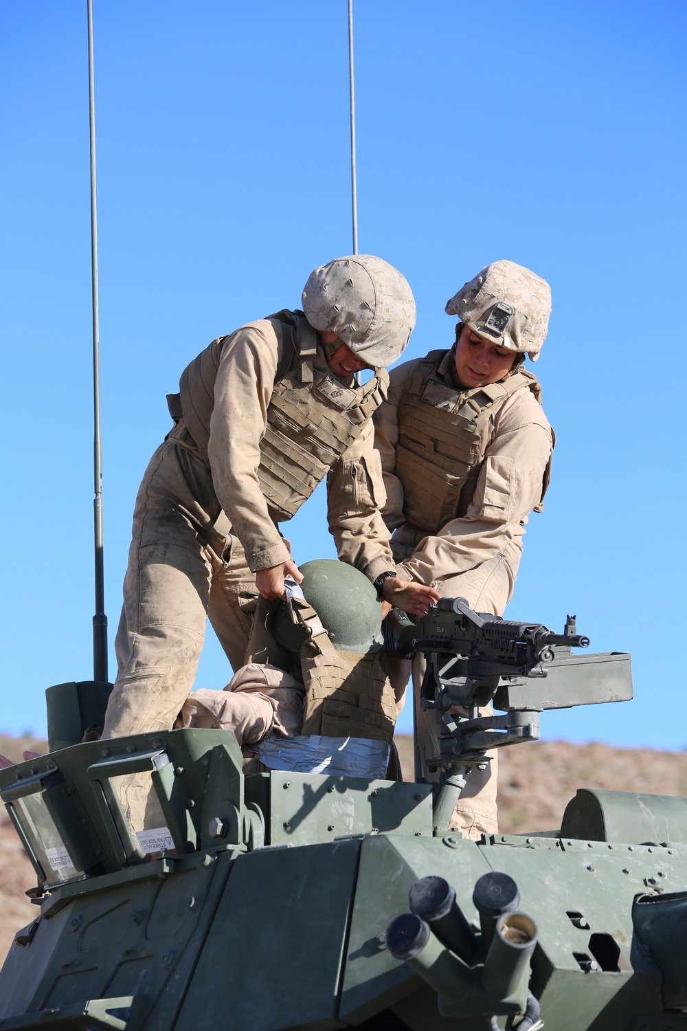 Integrated Task Force LAV Platoon initiates MCOTEA assessment