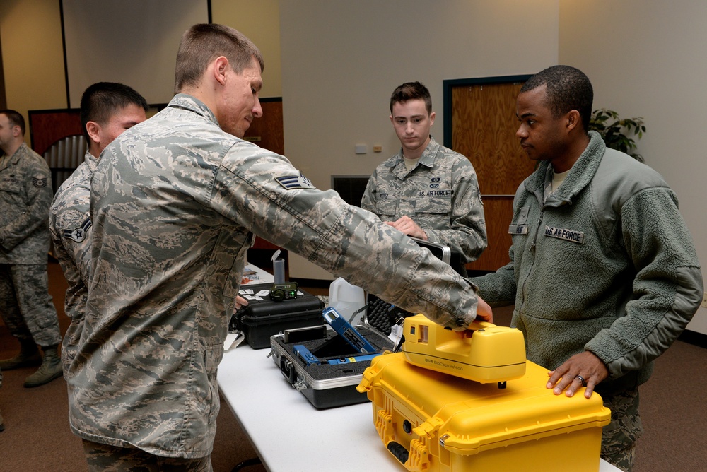Airmen host Altus AFB career fair