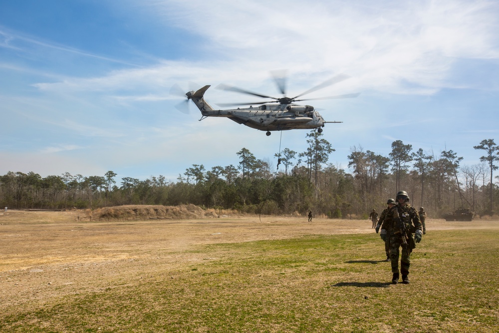 Netherlands Marines conduct fast rope exercise