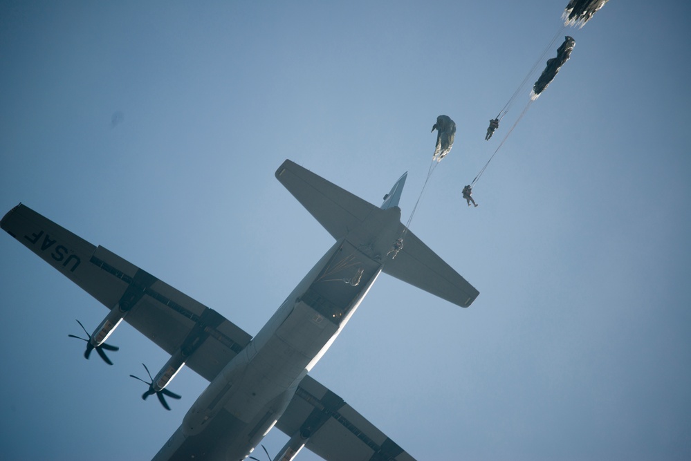 1-10 Special Forces Jump