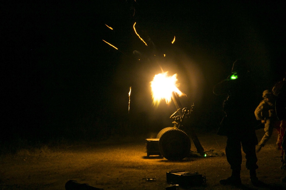 2/10 Golf Battery shoots mortars during Exercise Rolling Thunder
