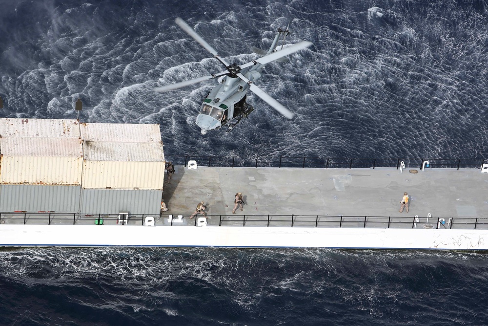 15th MEU MRF secures Atlas during VBSS