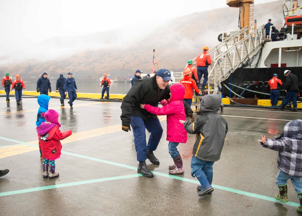 CGC SPAR returns to homeport in Kodiak, Alaska