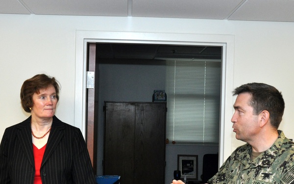 NECC executive director visits NMPS