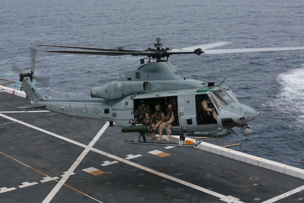 15th MEU MRF conducts VBSS during COMPTUEX