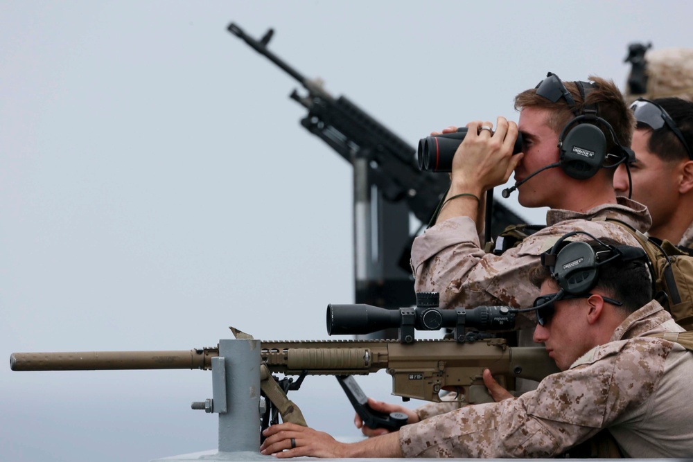 15th MEU MRF conducts VBSS during COMPTUEX