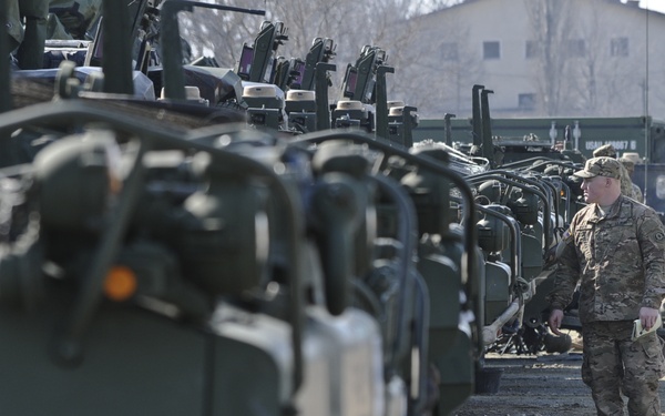 2nd Sqdn, 2nd CR prepares their equipment for OAR