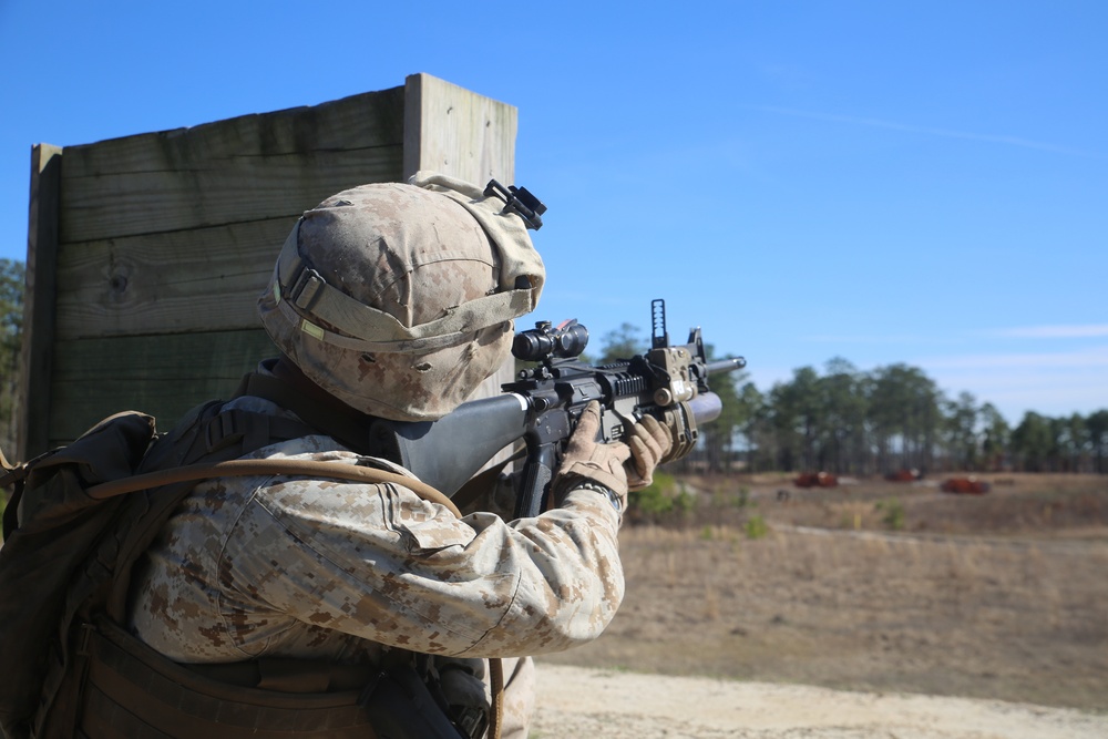 1/6 Marines complete grenadier qualification