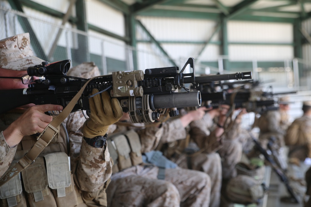 1/6 Marines complete grenadier qualification