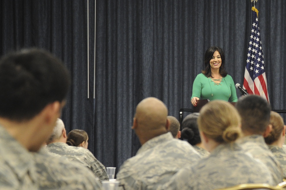 Spokane news anchor speaks at Women's History Month event