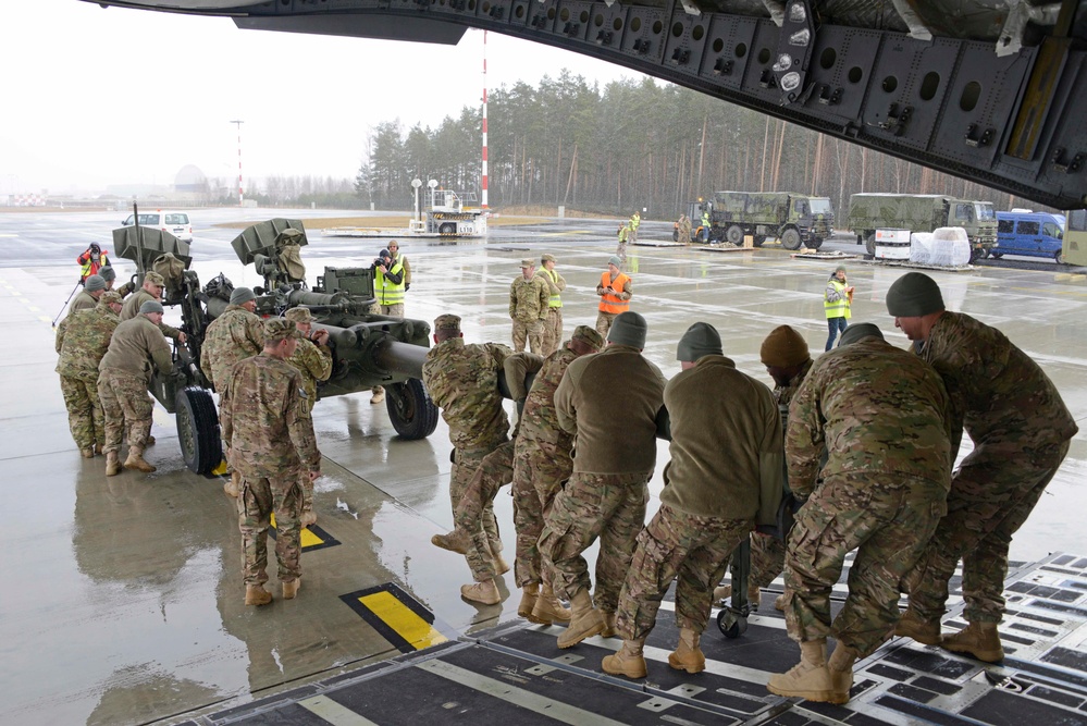 Michigan National Guard’s 1-119th Field Artillery deploys to Latvia