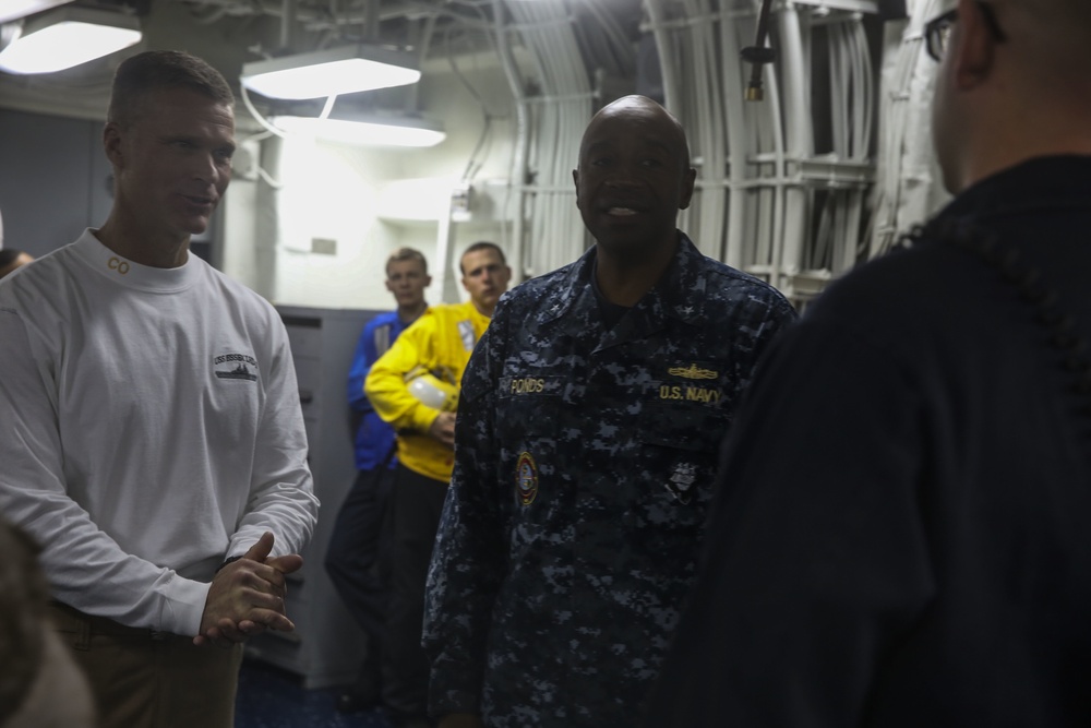 General Malavet, Rear Admiral Ponds visit USS Essex