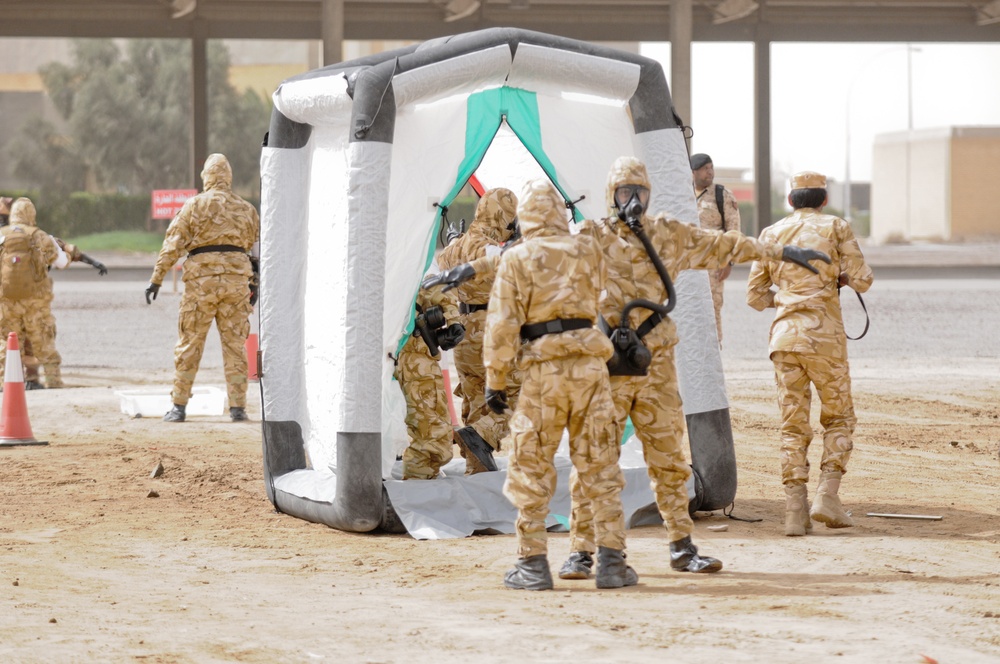 Simulated chemical warhead and mass casualty exercise at Eagle Resolve 2015