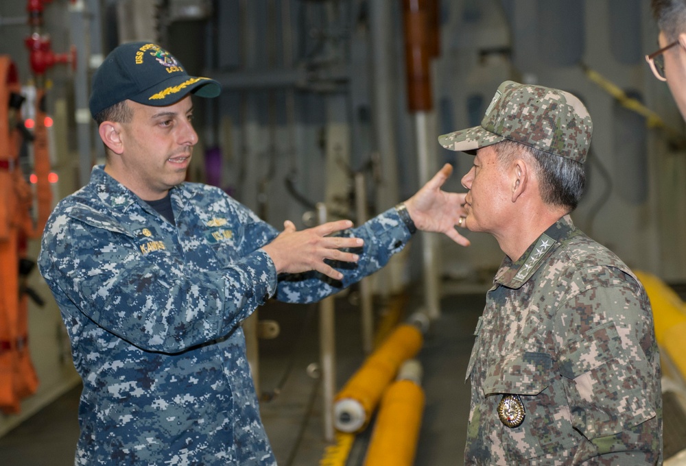 USS Fort Worth operations