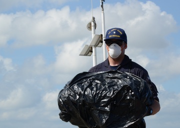 Coast Guard apprehends 3 Dominican smugglers, seizes $16 million dollar cocaine shipment off Puerto Rico