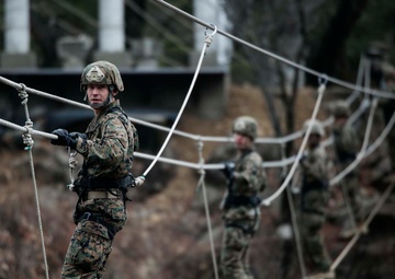 Climb and Place: Marines complete mountain warfare training in South Korea