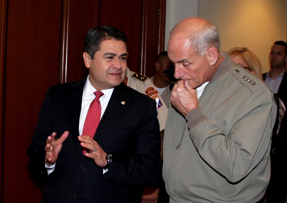 Honduran president opens 2015 conference on Central American security