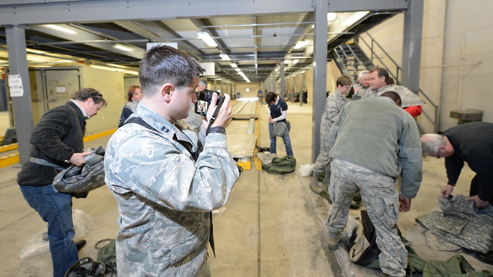 Dover MSG Honorary Commanders' tour 2015