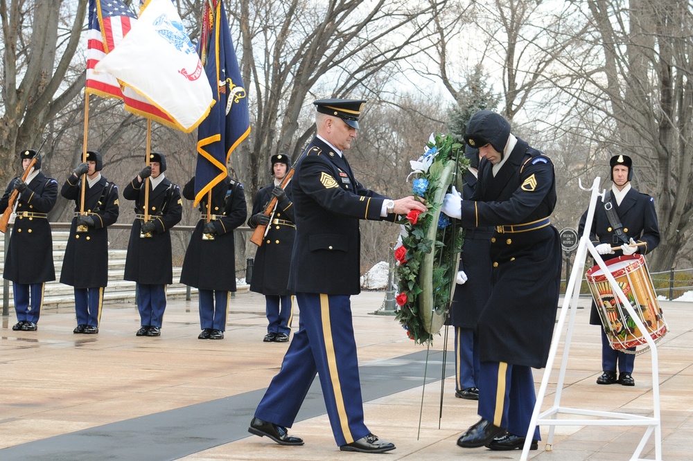 Wreath laying ceremony at the Tomb of the Unknown Soldier