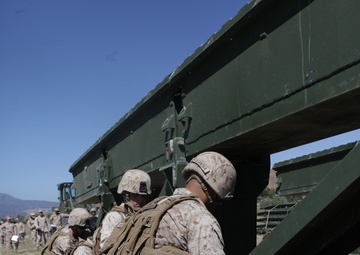Marines conduct land and water bridging exercise at Lake Elsinore