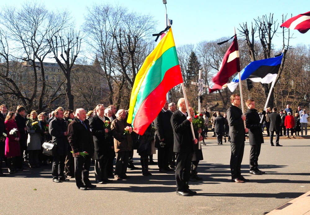 3/2CR first sergeant attends Latvian memorial