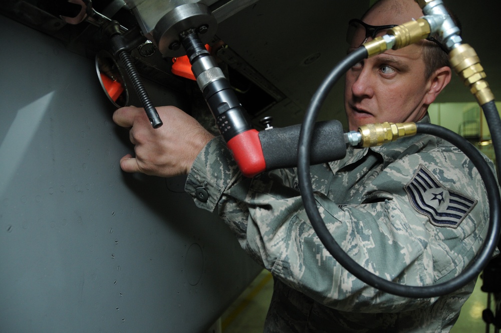 Kingsley Airman leverages fabrication background to keep F-15s airborne