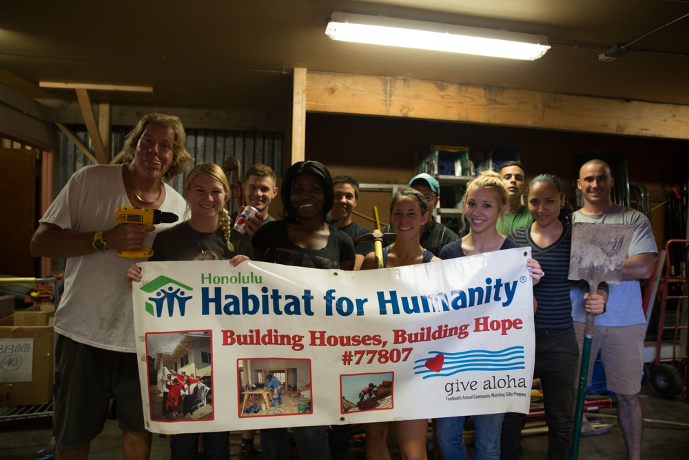 SM&amp;SP volunteers with Habitat for Humanity