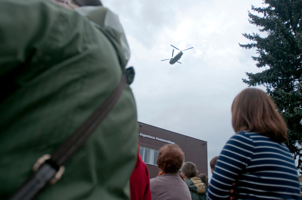 Killer Troop interact with Polish citizens during static display
