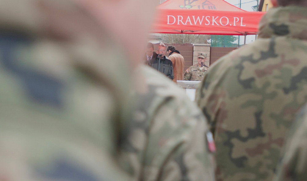 Killer Troop interact with Polish citizens during static display