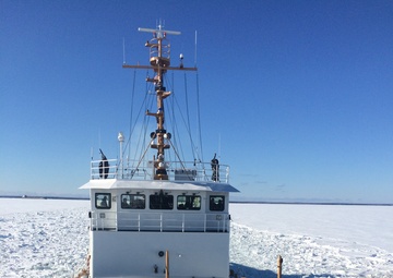 USCG Cutters Mobile Bay and Katmai Bay share supplies