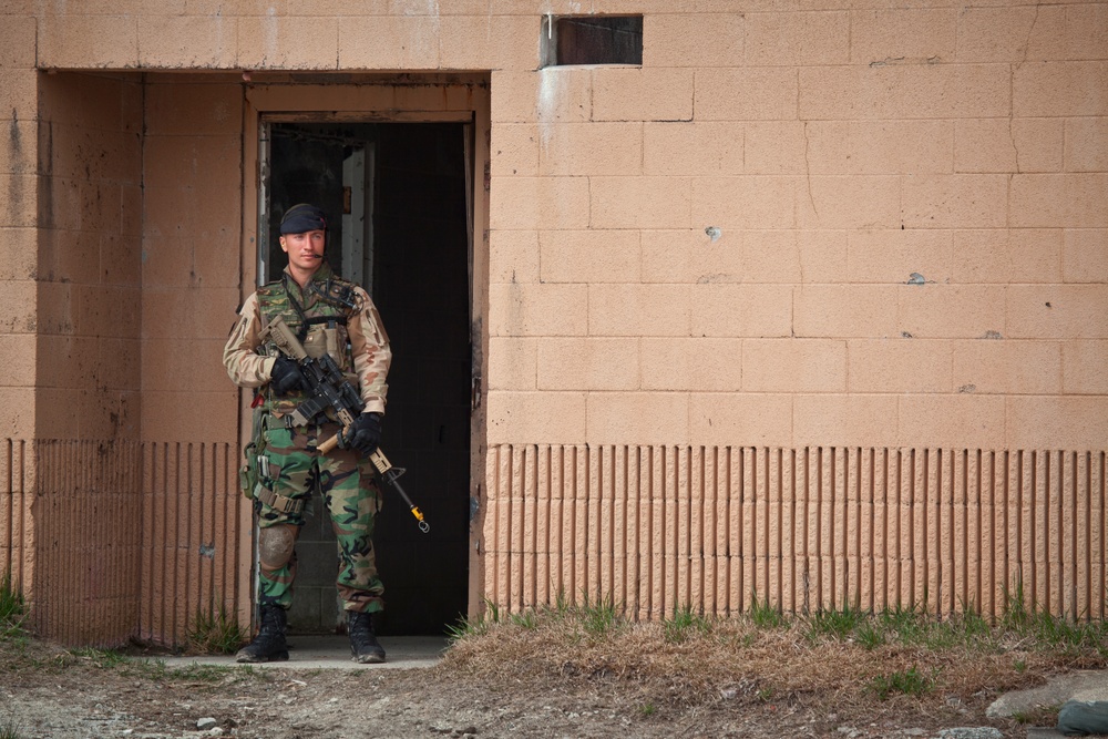 Royal Netherlands Marines Medical Training