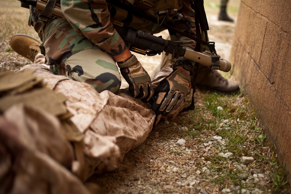 Royal Netherlands Marines Medical Training