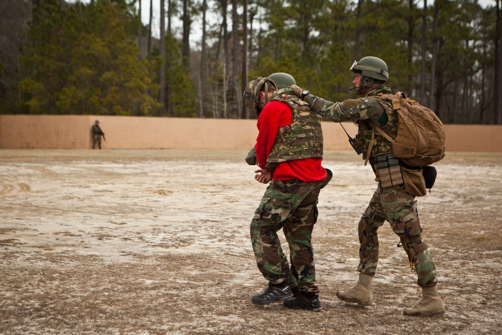 Royal Netherlands Marines Medical Training