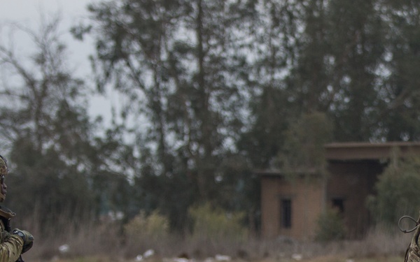 Iraqi soldiers' training advised by 82nd Abn.