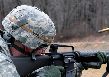 New York National Guard Soldiers compete for Best Warrior and German badge honors at the same time