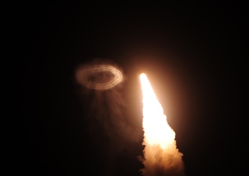 Global strike command tests ICBM, bomber capabilities