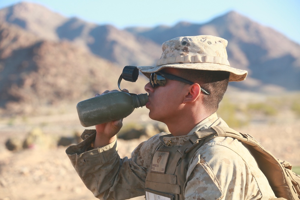 15th MEU Marines train in Sandbox