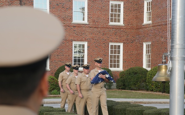Sailors, Marines celebrate birthday of the Navy chief