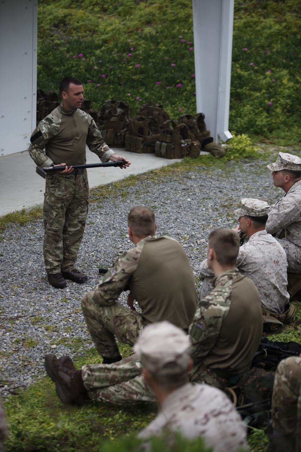 Security Force Marines conduct trilateral training during Lisa Azul