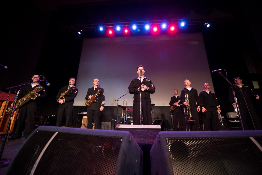 Navy Band Northwest in Eureka