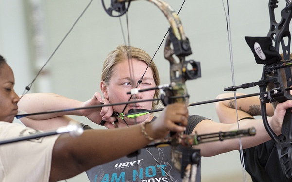 Face of Defense: Navy Chief Fights PTSD With Family’s Help